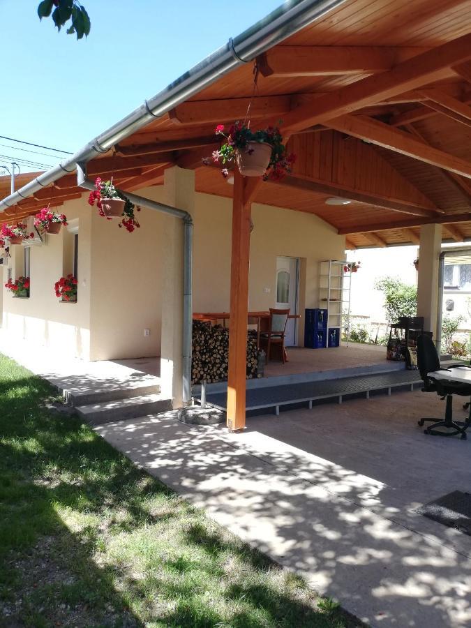 Apartment Wigwam 140 M2 *